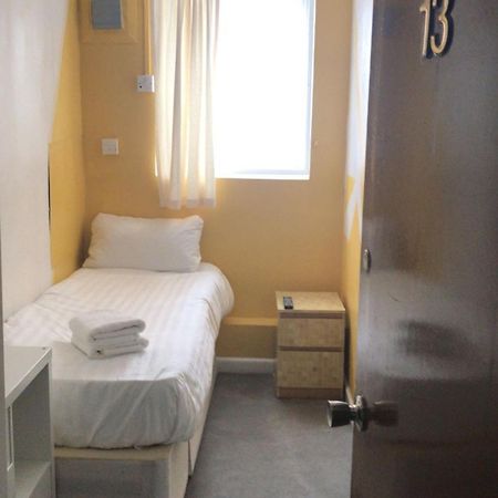 Acorn Lodge Guest House - Free Parking Gosport Exterior foto