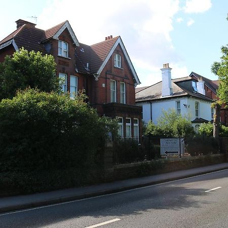 Acorn Lodge Guest House - Free Parking Gosport Exterior foto