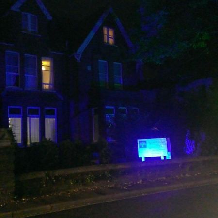 Acorn Lodge Guest House - Free Parking Gosport Exterior foto